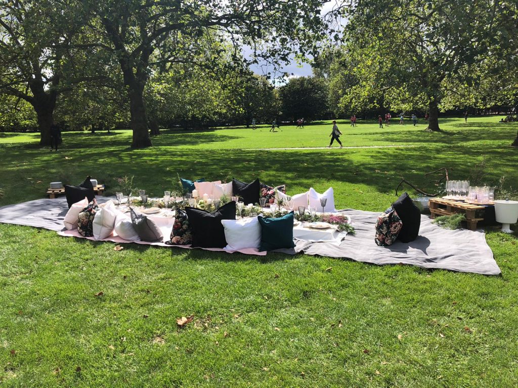 Picnic wedding deals